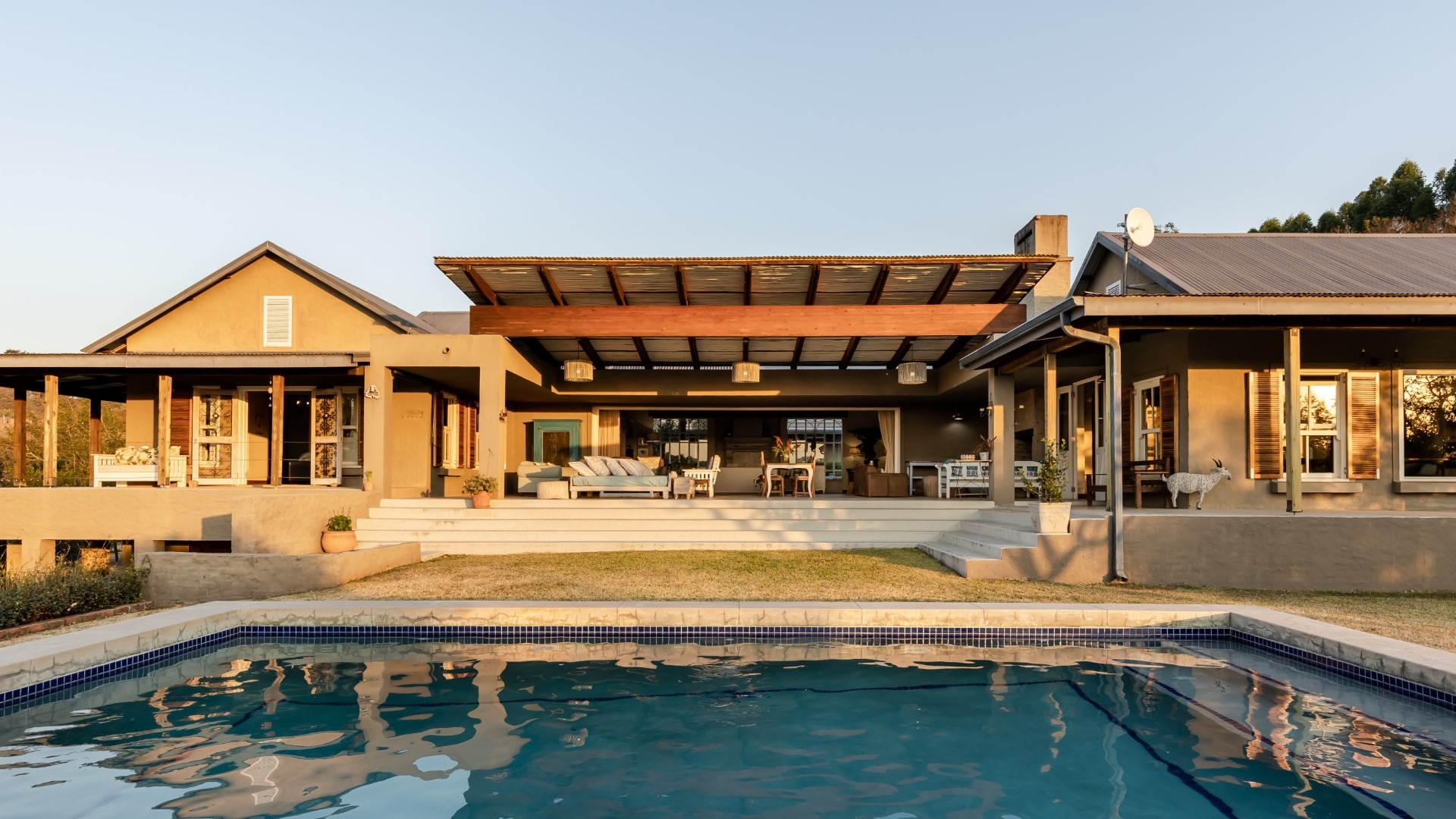 5 Bedroom Property for Sale in White River Estates Mpumalanga