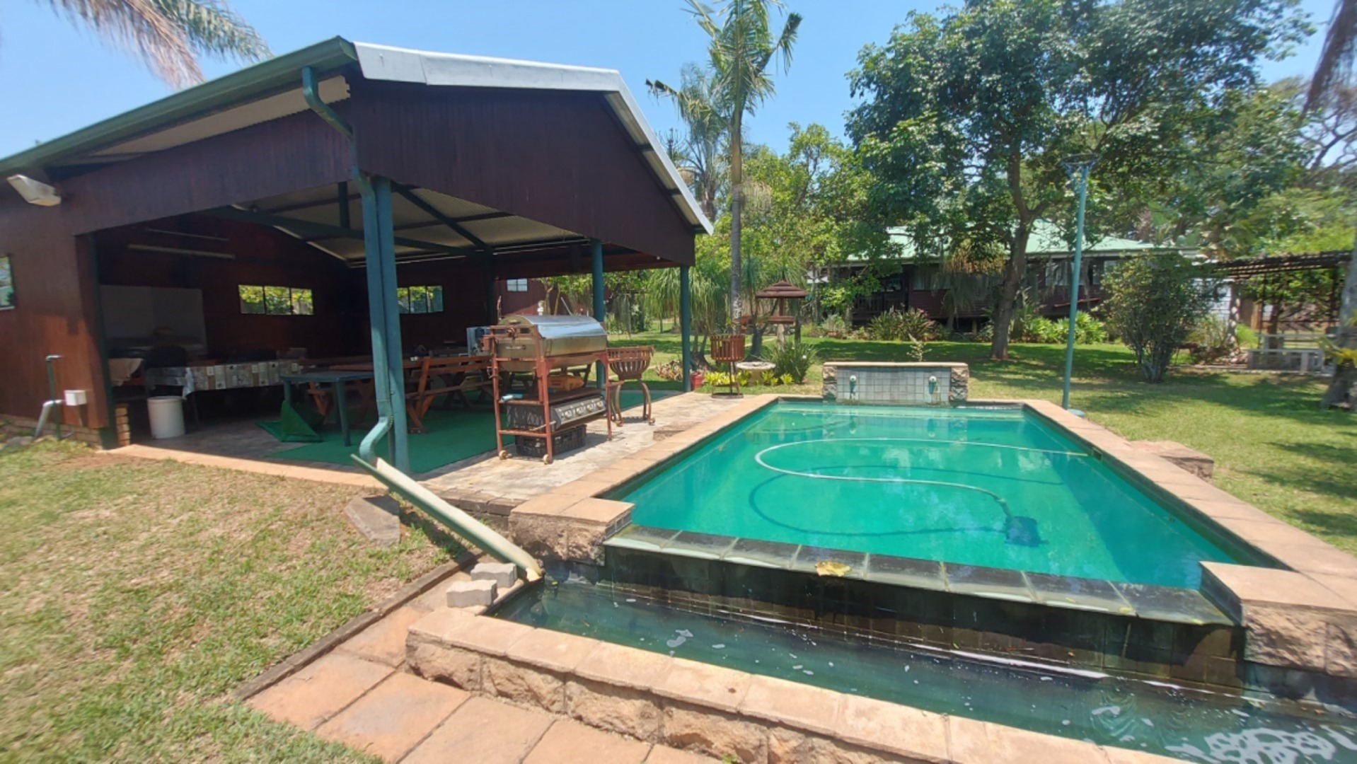 12 Bedroom Property for Sale in White River Mpumalanga