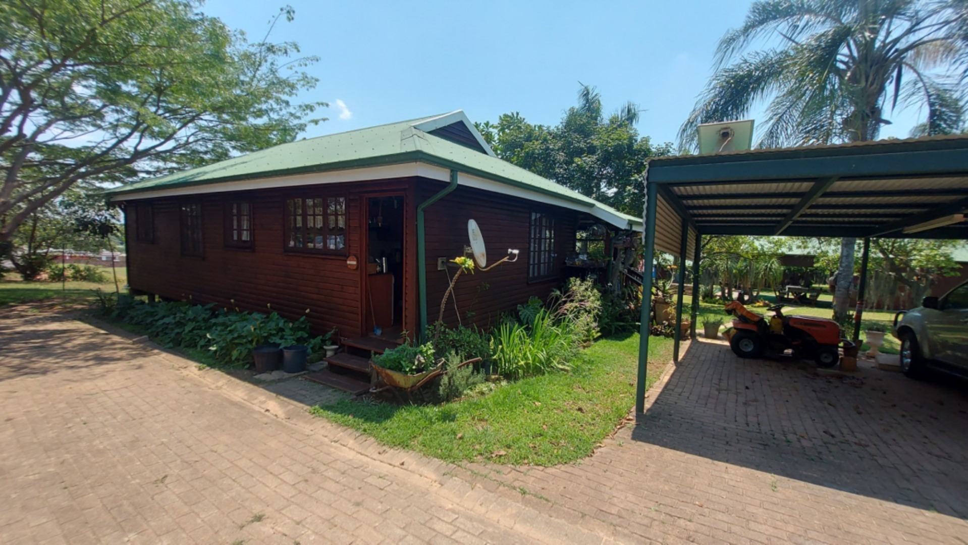 12 Bedroom Property for Sale in White River Mpumalanga