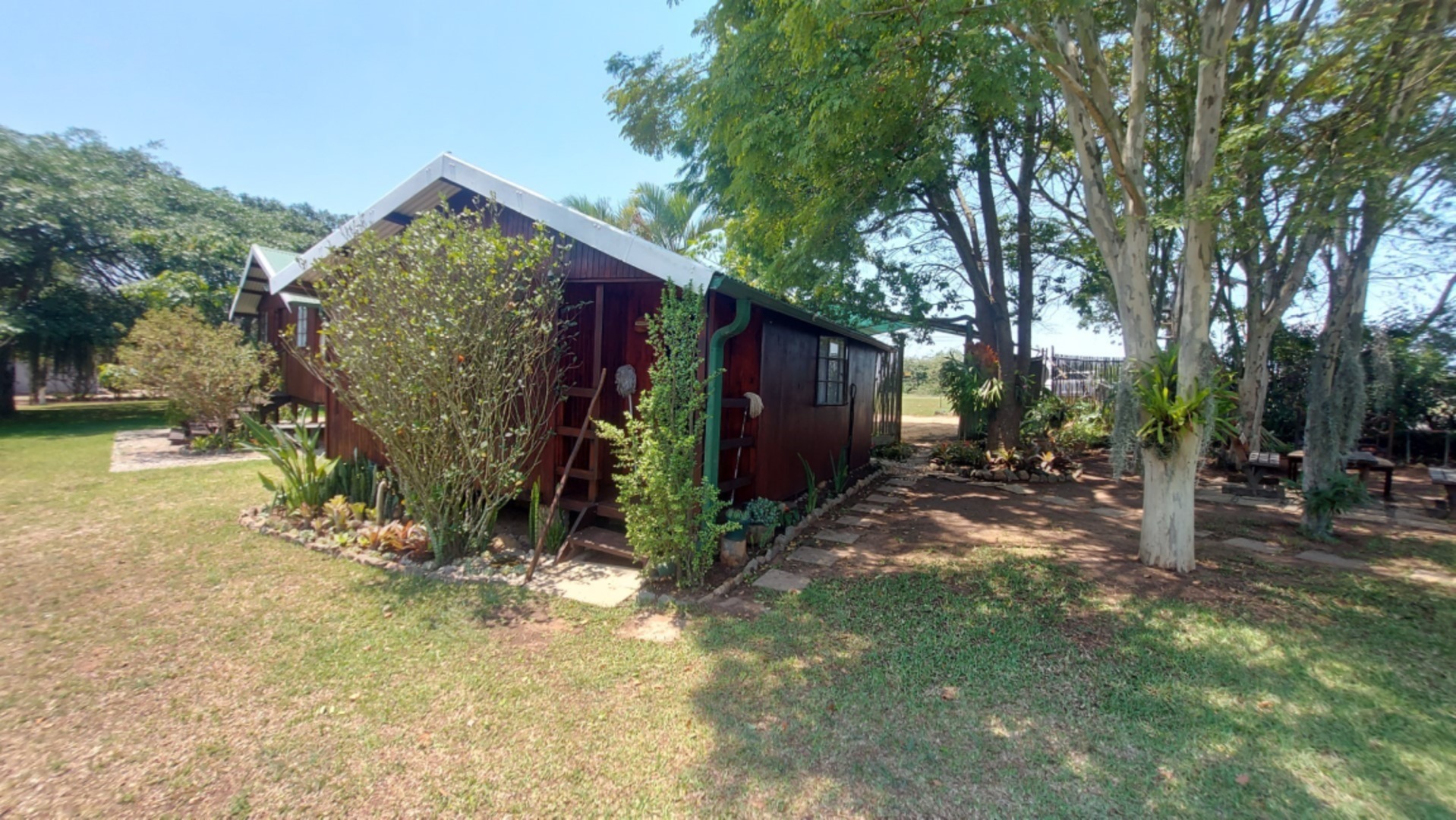 12 Bedroom Property for Sale in White River Mpumalanga