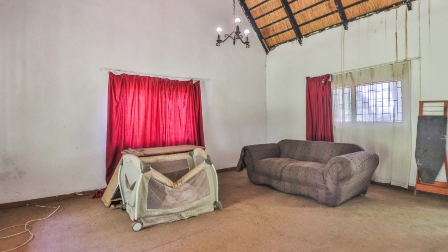 6 Bedroom Property for Sale in White River Mpumalanga