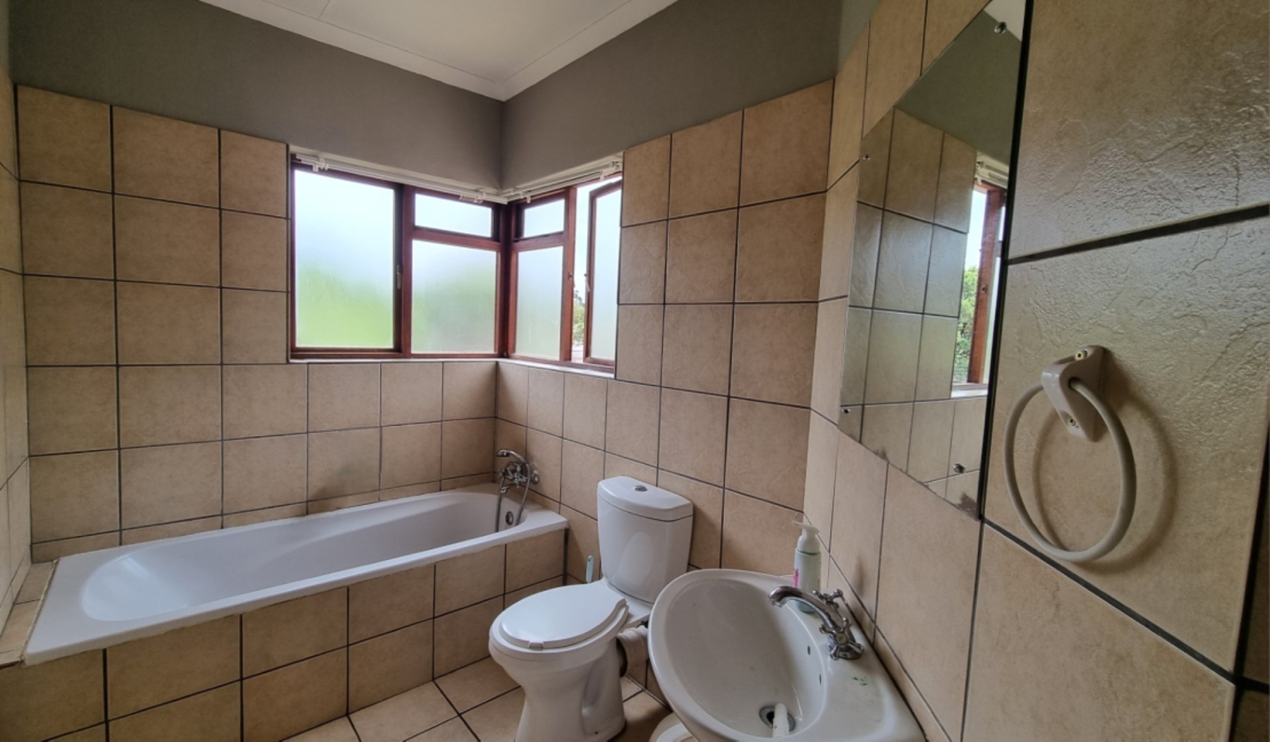 2 Bedroom Property for Sale in White River Ext 18 Mpumalanga