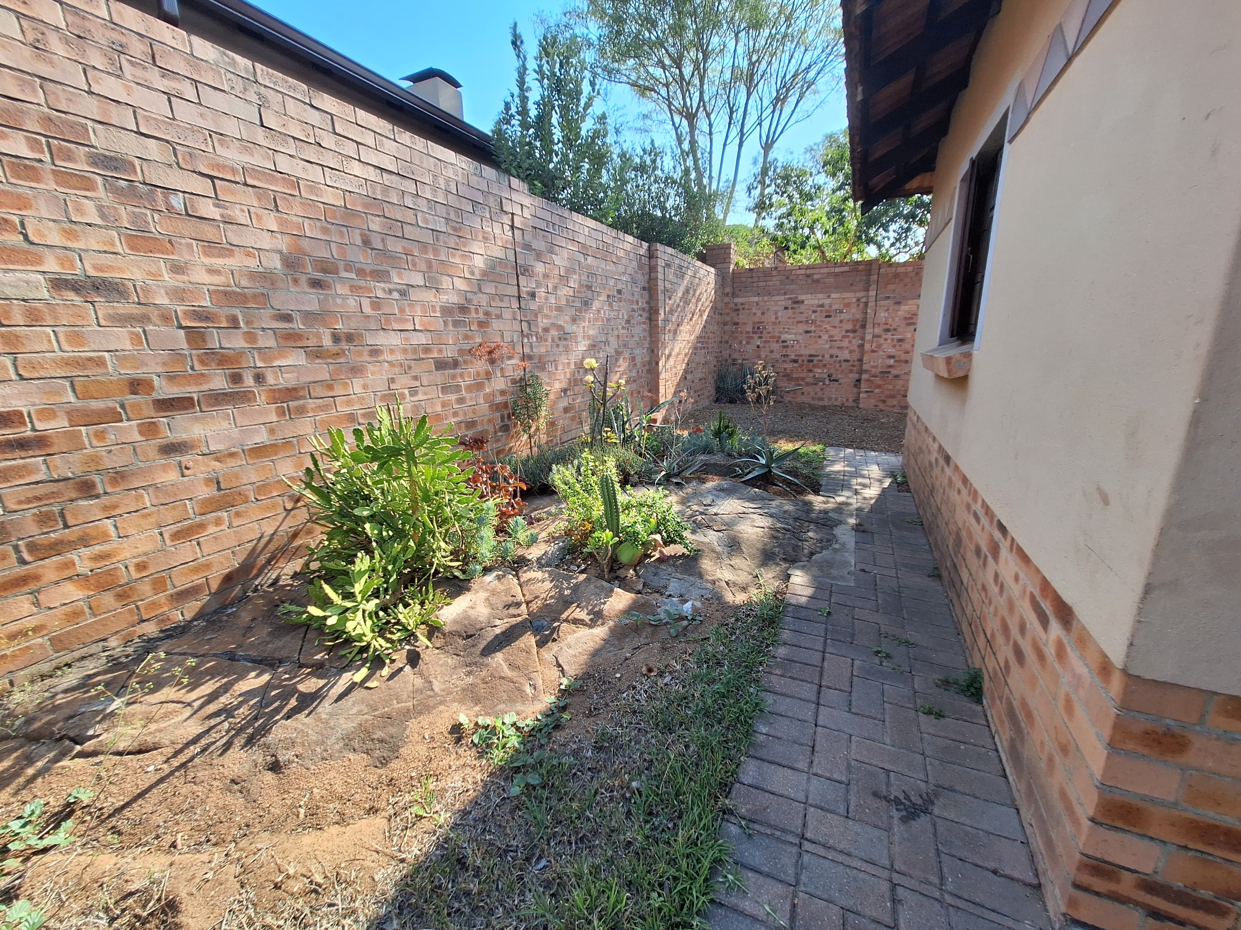 To Let 3 Bedroom Property for Rent in Nelspruit Ext 20 Mpumalanga