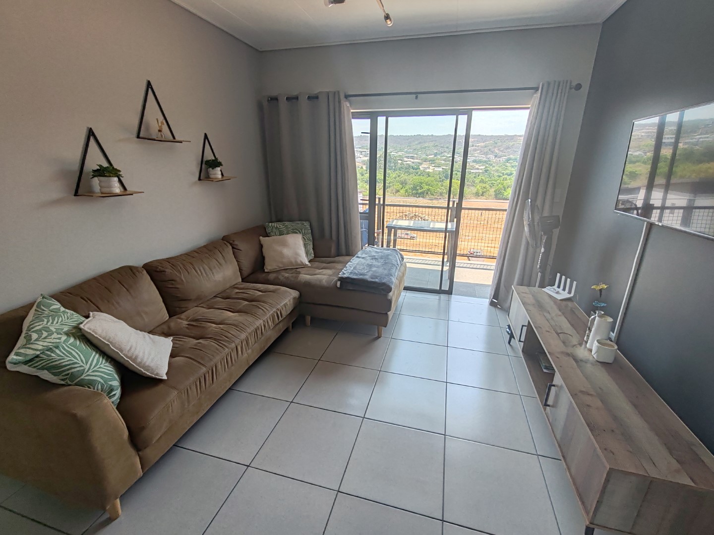 To Let 2 Bedroom Property for Rent in Riverside Park Mpumalanga