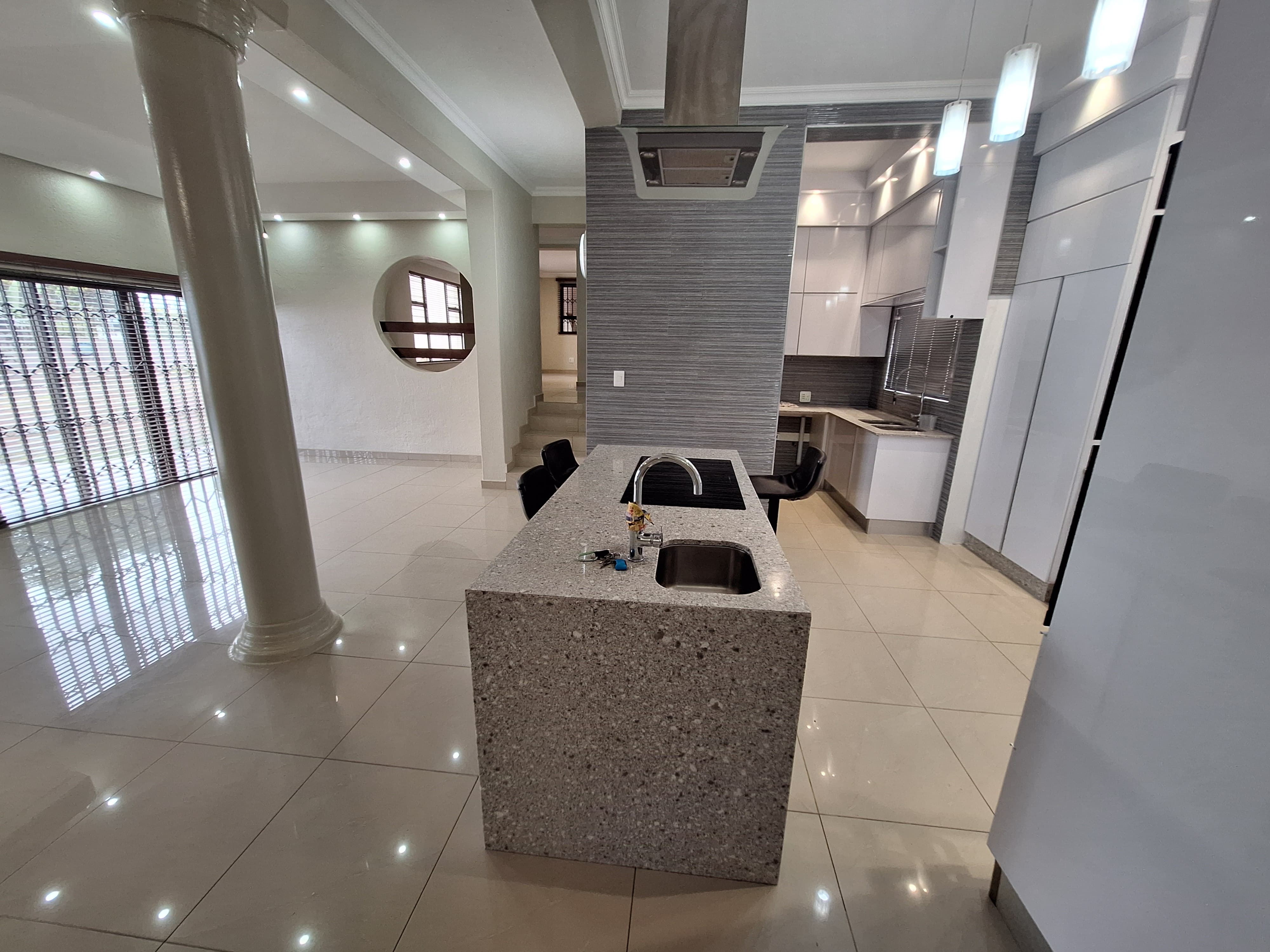 To Let 6 Bedroom Property for Rent in Nelspruit Ext 11 Mpumalanga