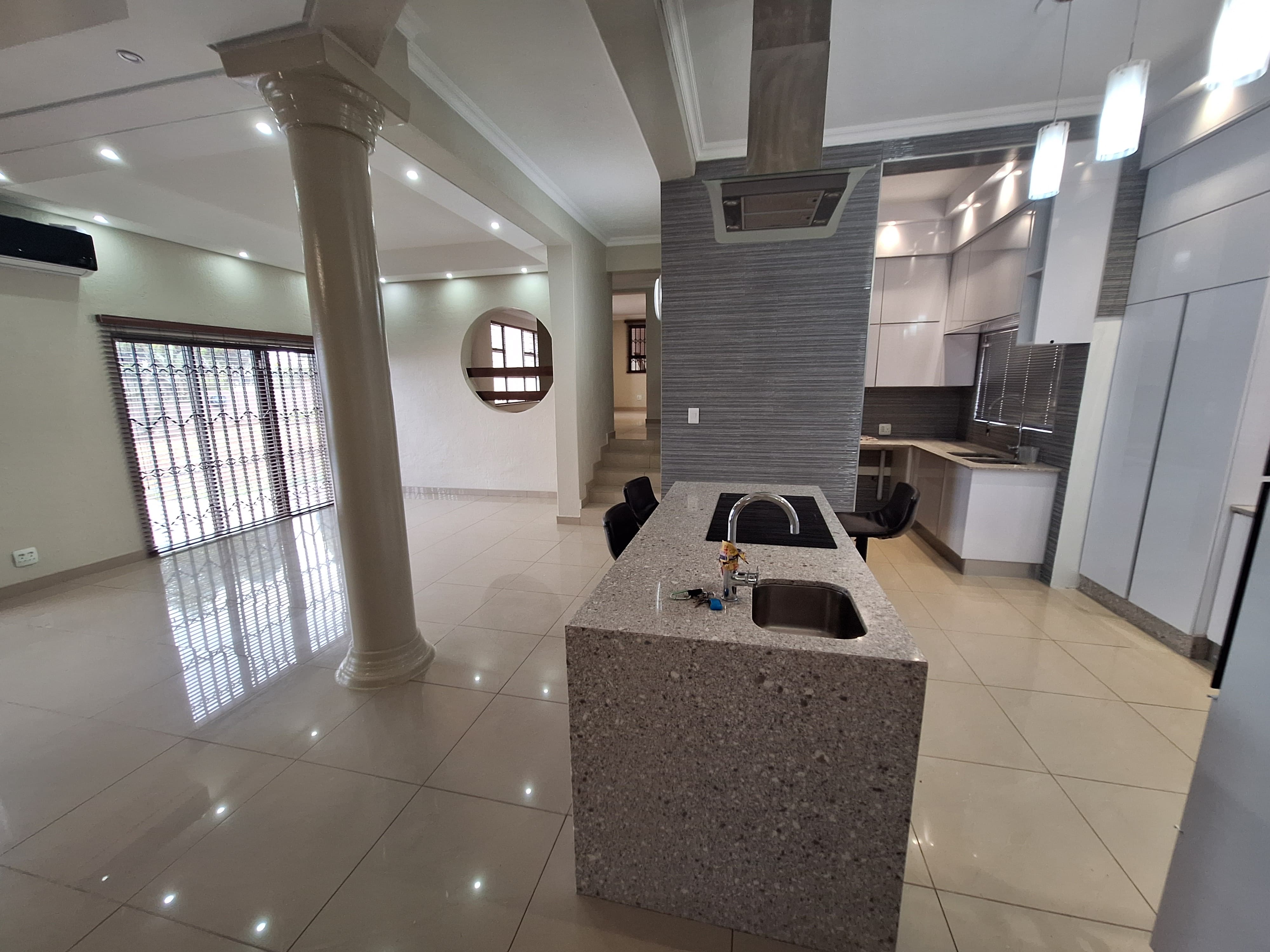 To Let 6 Bedroom Property for Rent in Nelspruit Ext 11 Mpumalanga