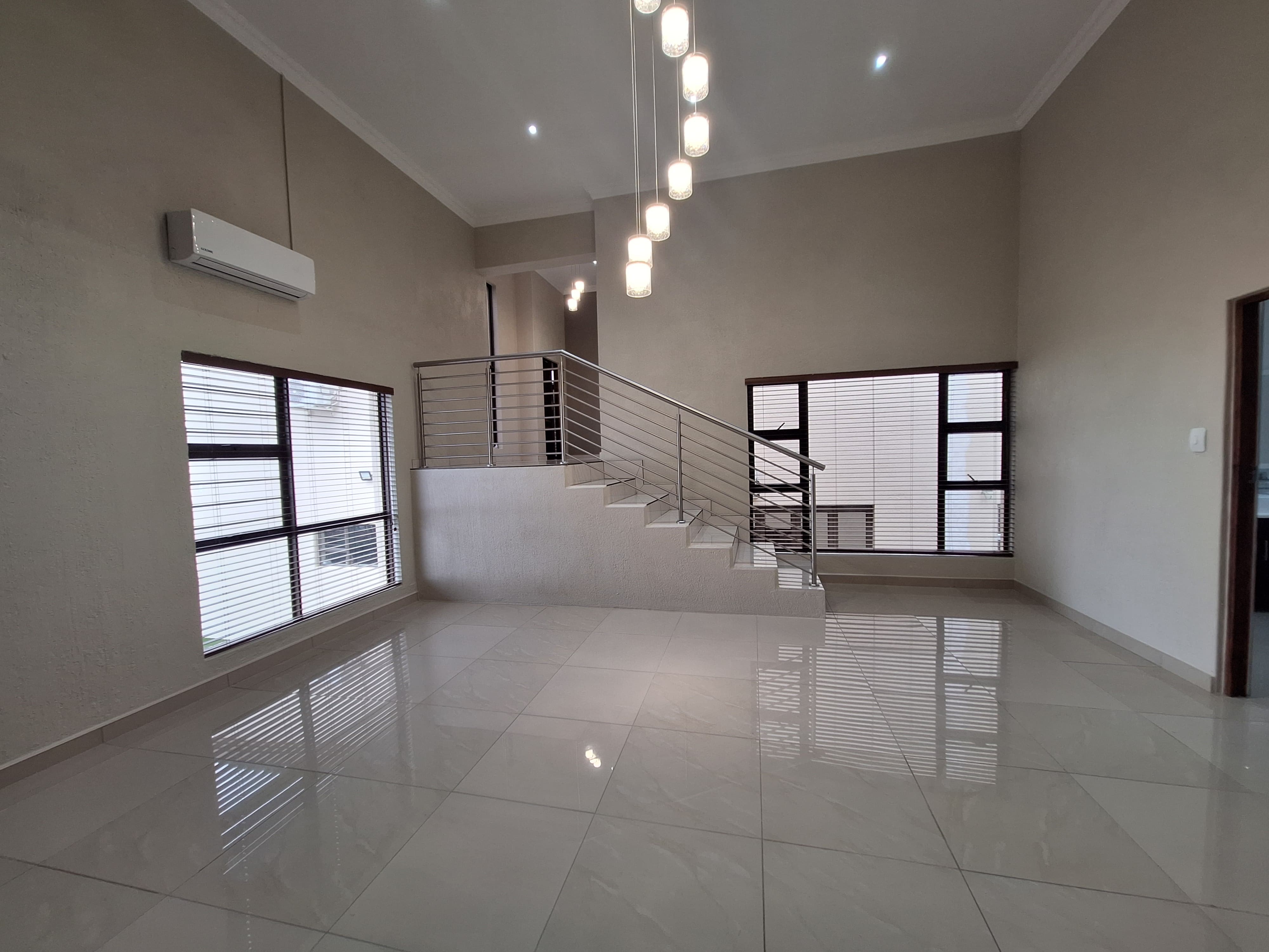 To Let 6 Bedroom Property for Rent in Nelspruit Ext 11 Mpumalanga