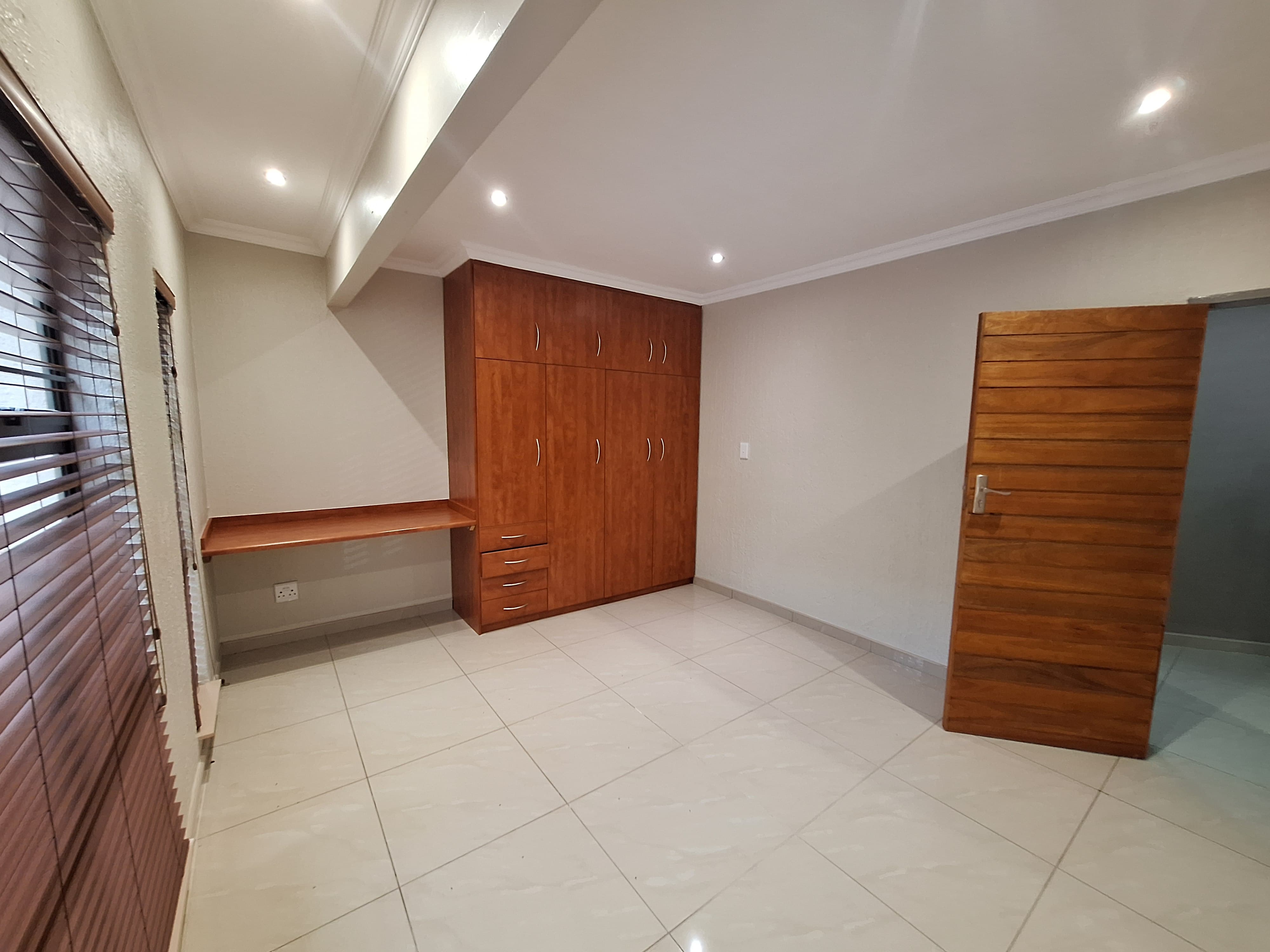 To Let 6 Bedroom Property for Rent in Nelspruit Ext 11 Mpumalanga