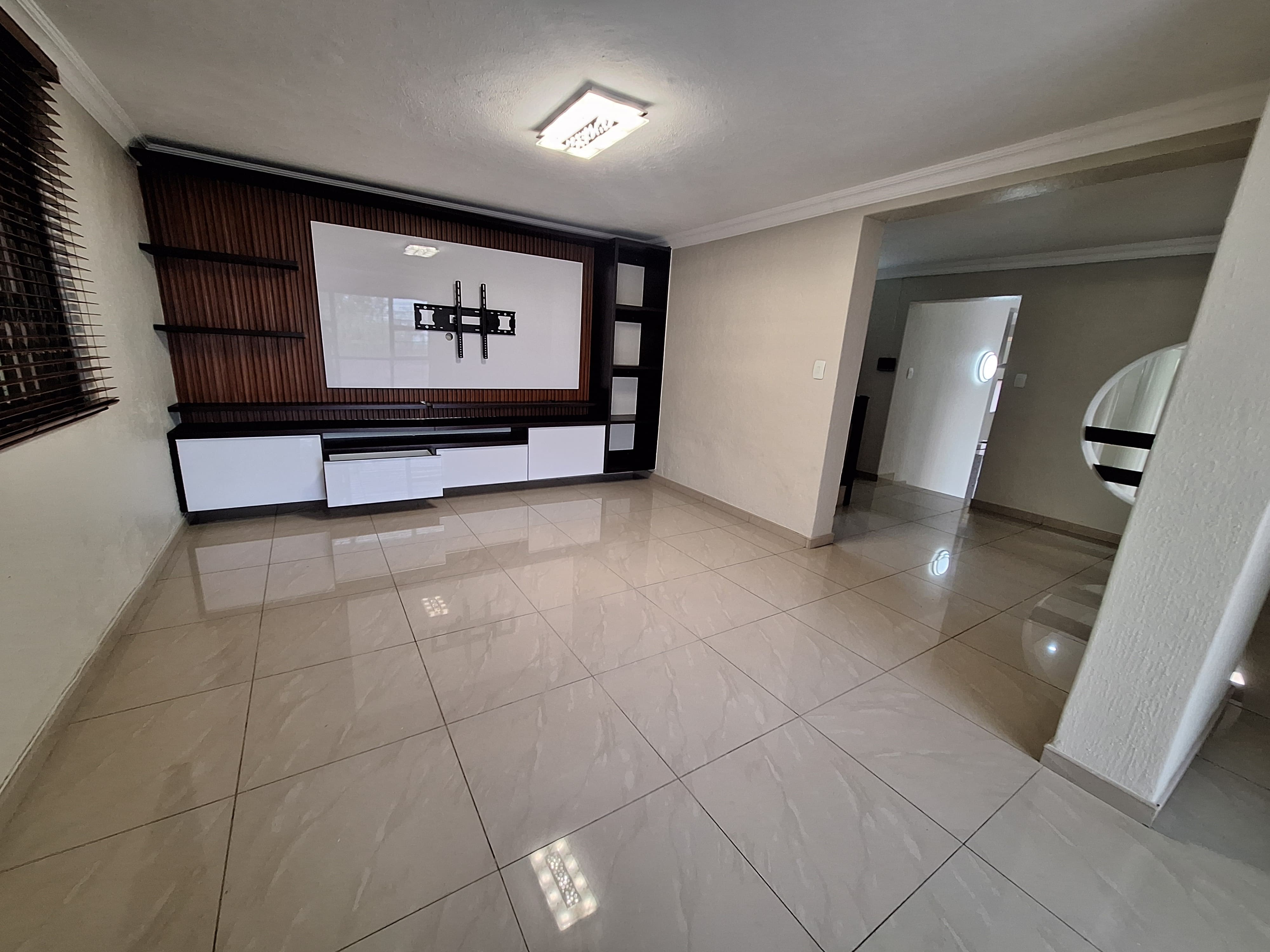 To Let 6 Bedroom Property for Rent in Nelspruit Ext 11 Mpumalanga