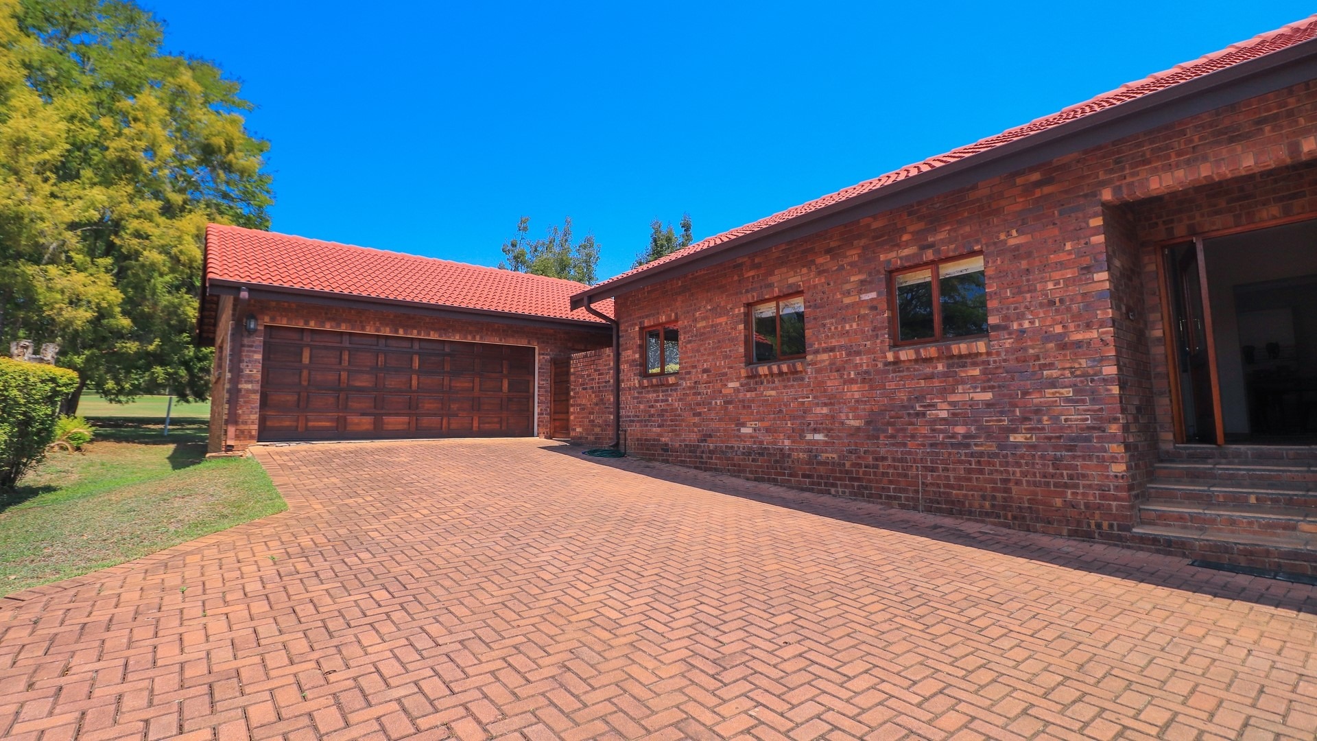 4 Bedroom Property for Sale in White River Country Estate Mpumalanga