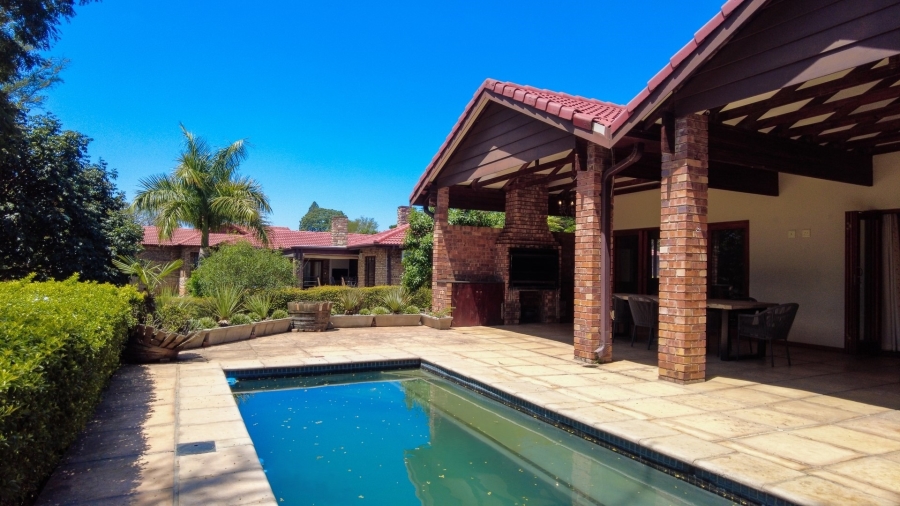 4 Bedroom Property for Sale in White River Country Estate Mpumalanga