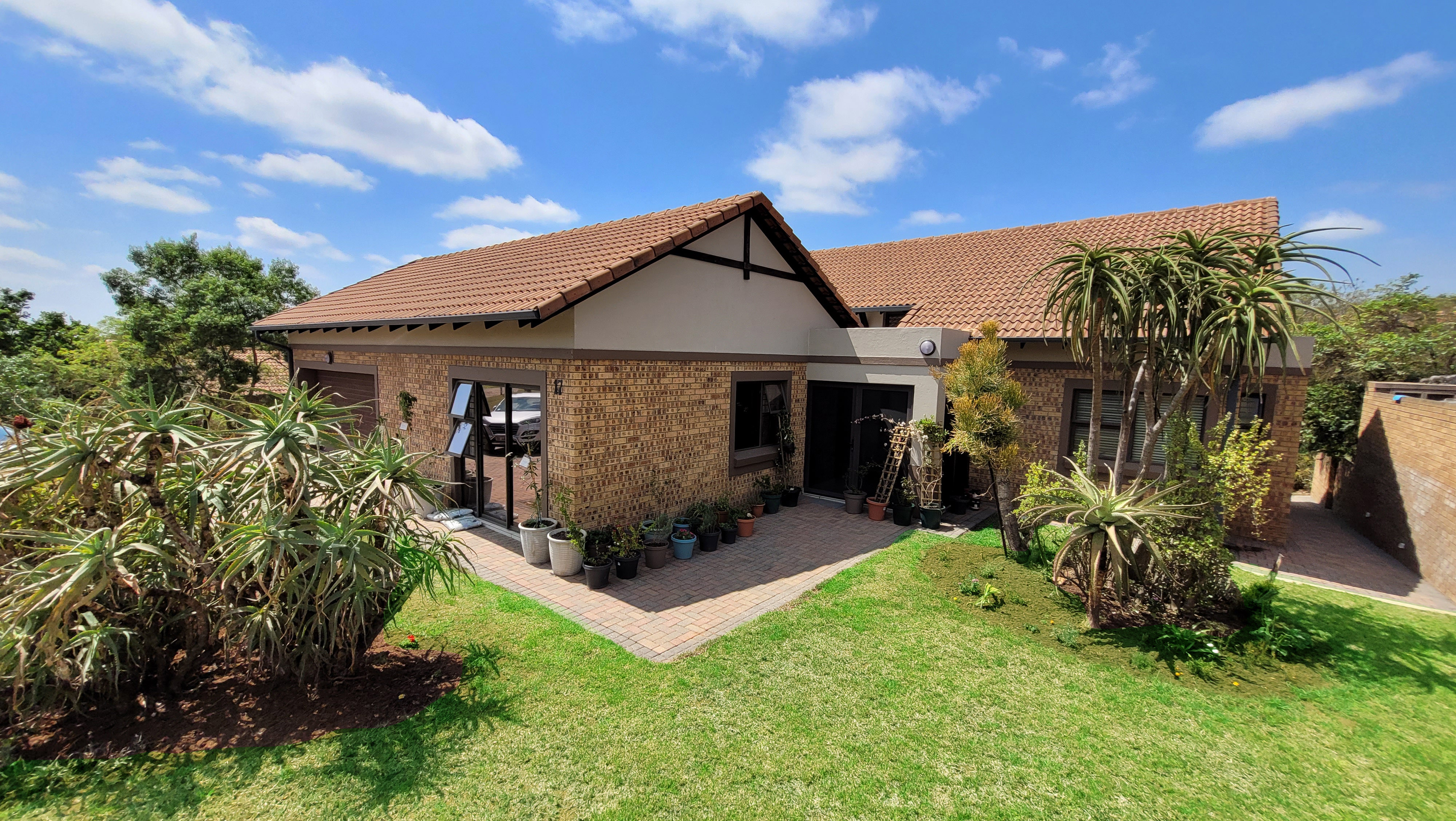 4 Bedroom Property for Sale in Bateleur Estate Mpumalanga