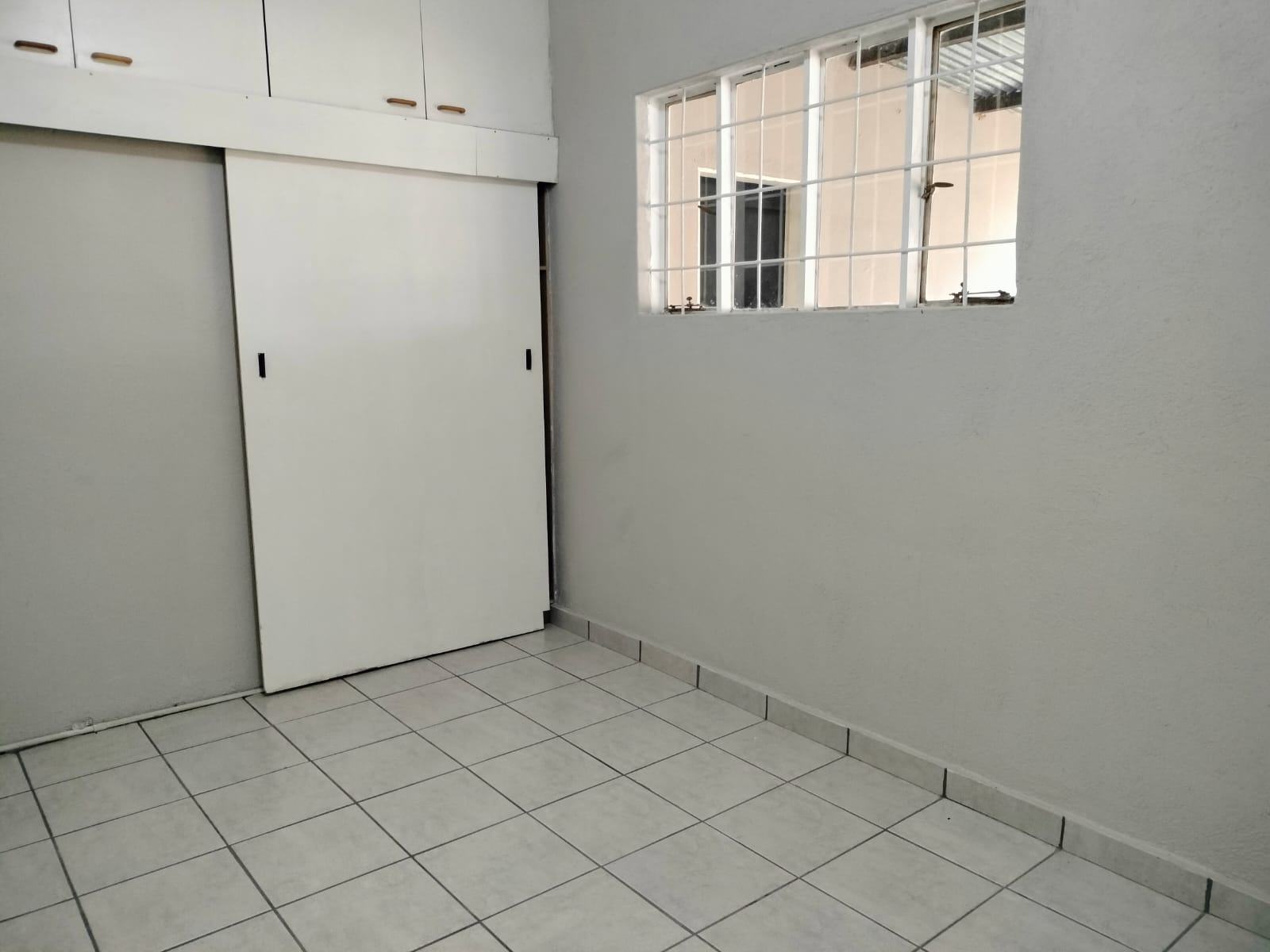 To Let 1 Bedroom Property for Rent in Hilltop AH Mpumalanga