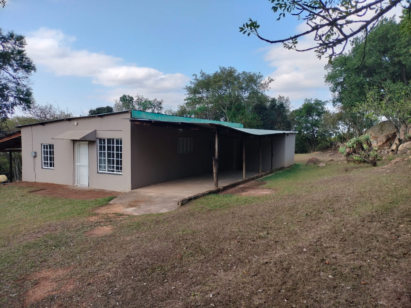 To Let 1 Bedroom Property for Rent in Hilltop AH Mpumalanga