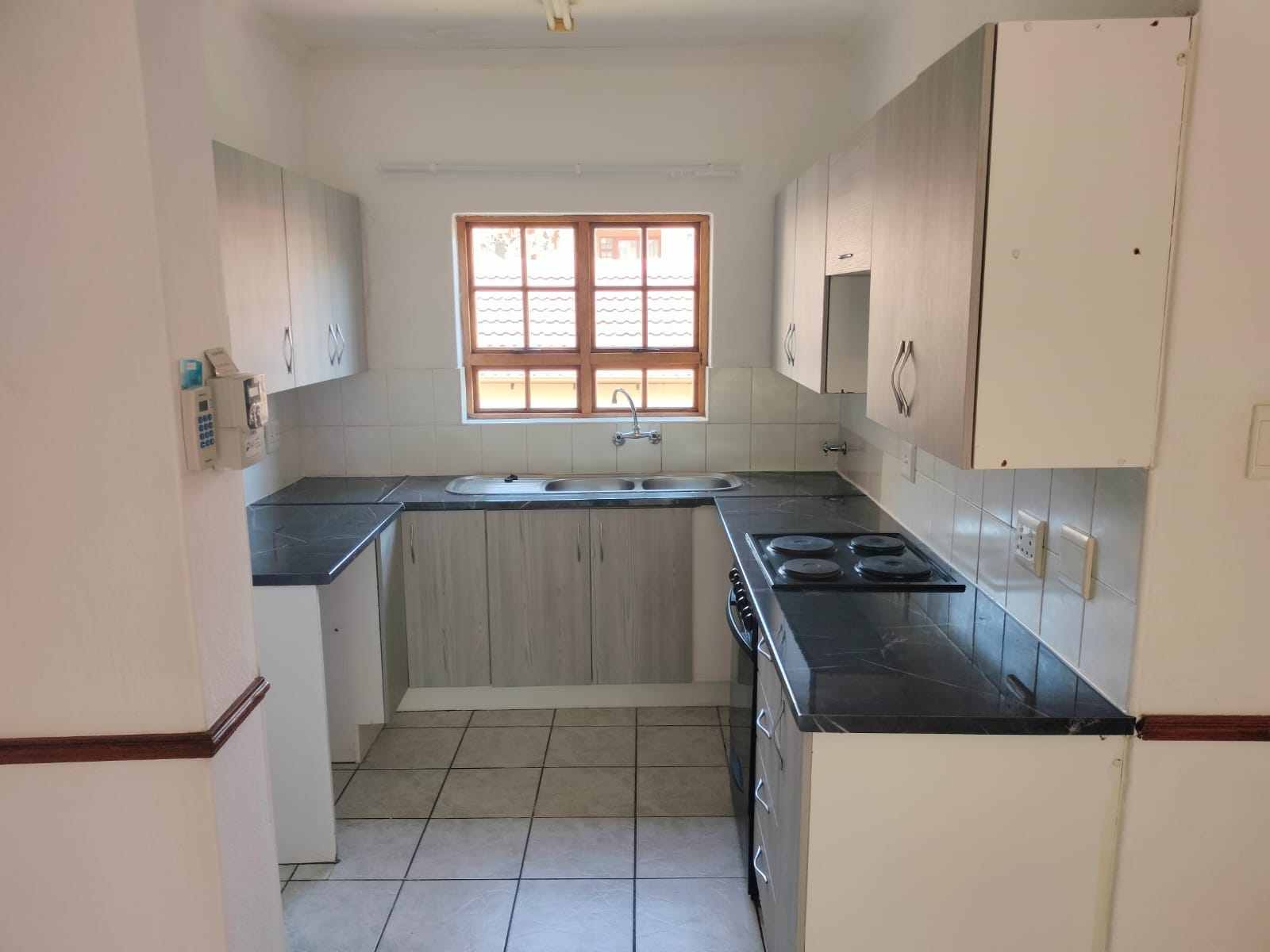 To Let 2 Bedroom Property for Rent in Riverside Park Mpumalanga