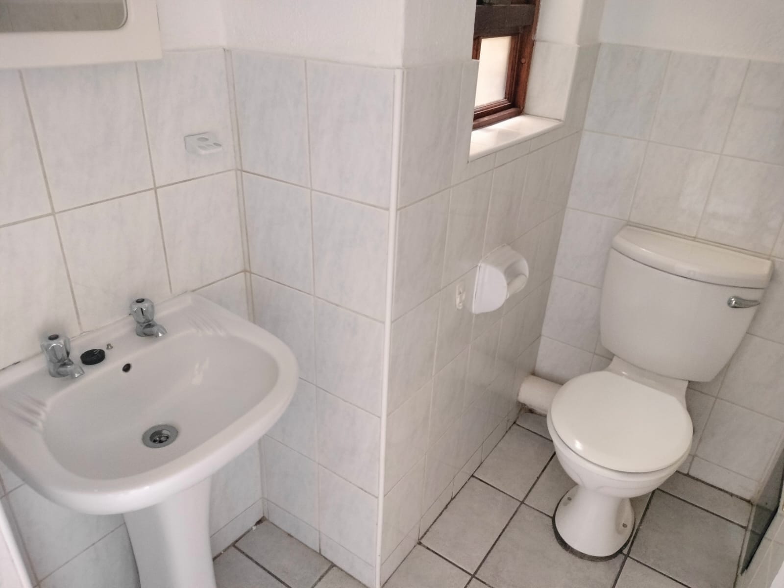 To Let 2 Bedroom Property for Rent in Riverside Park Mpumalanga