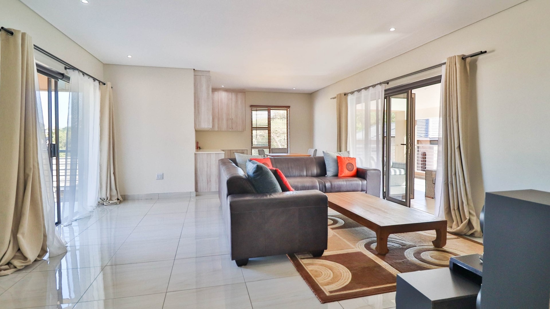 5 Bedroom Property for Sale in Elawini Lifestyle Estate Mpumalanga