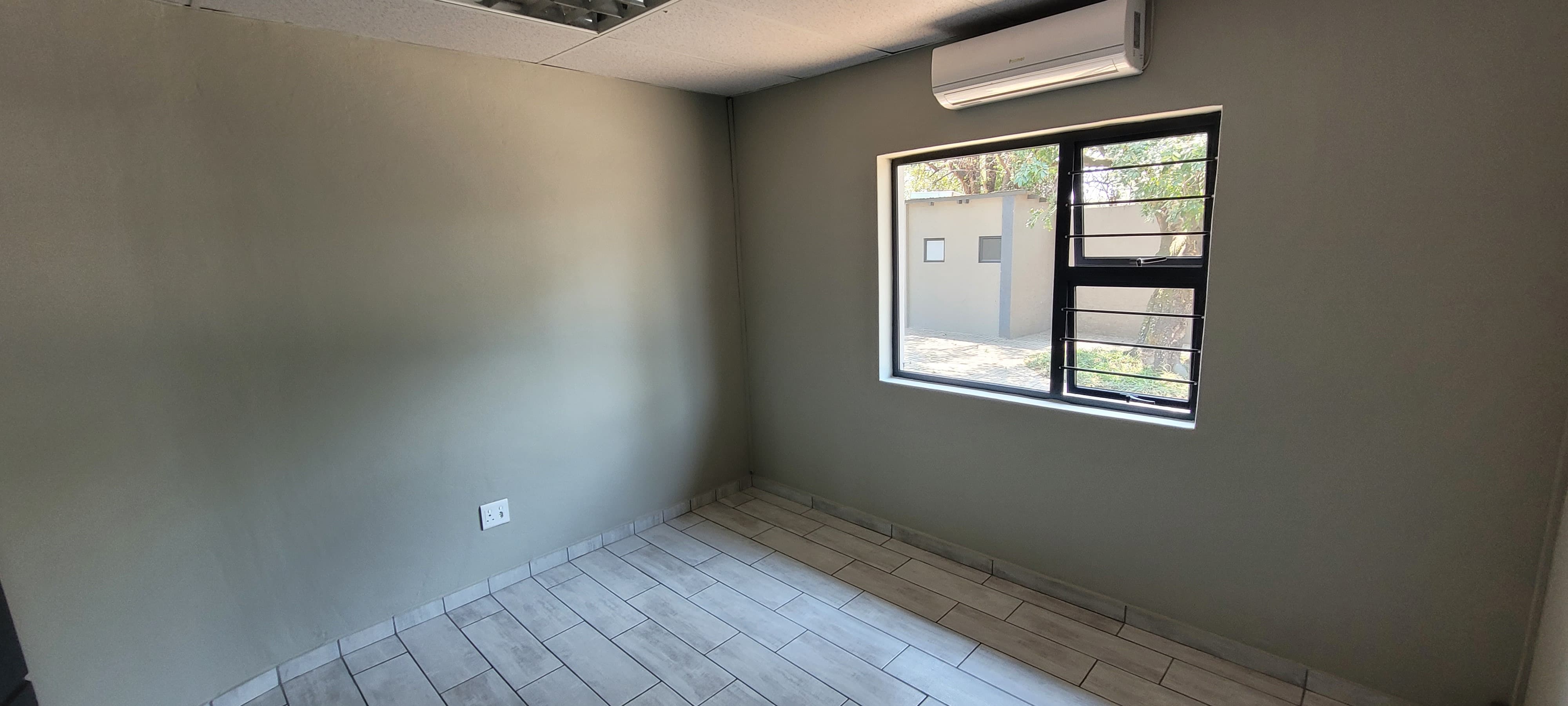 To Let commercial Property for Rent in West Acres Mpumalanga