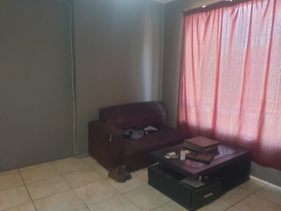 2 Bedroom Property for Sale in Nelspruit Mpumalanga