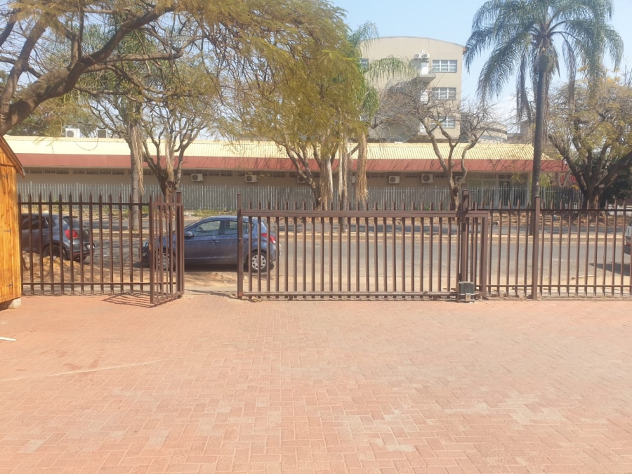 2 Bedroom Property for Sale in Nelspruit Mpumalanga