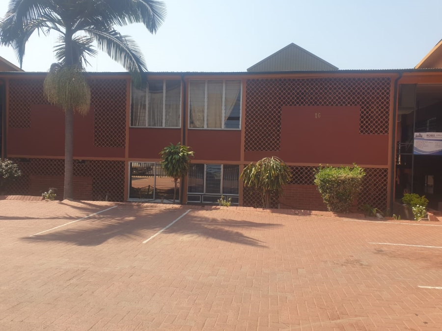 2 Bedroom Property for Sale in Nelspruit Mpumalanga