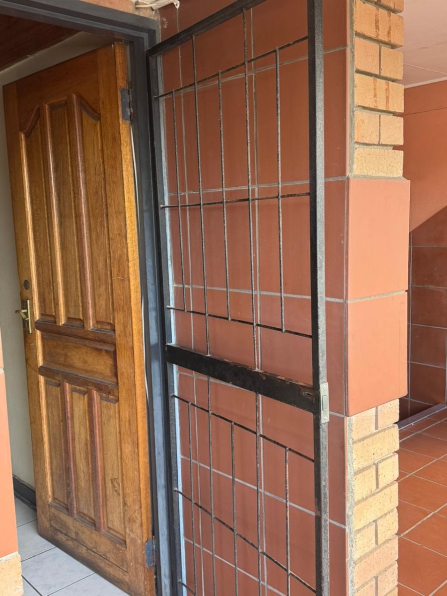 1 Bedroom Property for Sale in White River Mpumalanga