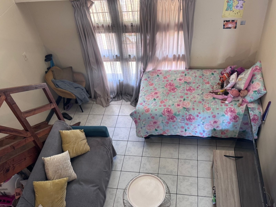 1 Bedroom Property for Sale in White River Mpumalanga