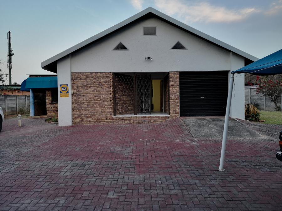 To Let 3 Bedroom Property for Rent in Nelspruit Ext 1 Mpumalanga