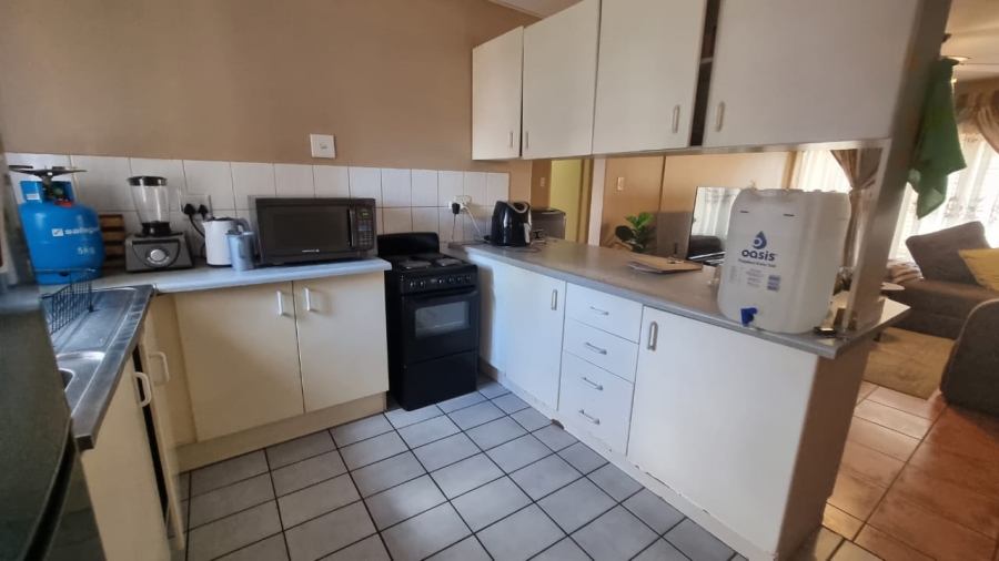 2 Bedroom Property for Sale in Kingsview Ext 1 Mpumalanga