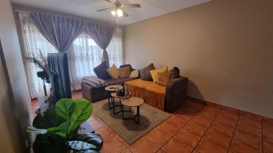 2 Bedroom Property for Sale in Kingsview Ext 1 Mpumalanga