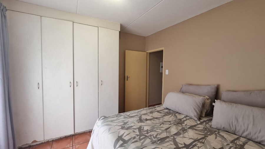 2 Bedroom Property for Sale in Kingsview Ext 1 Mpumalanga