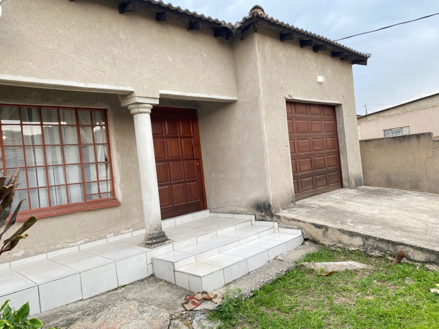 3 Bedroom Property for Sale in Tekwane South Mpumalanga