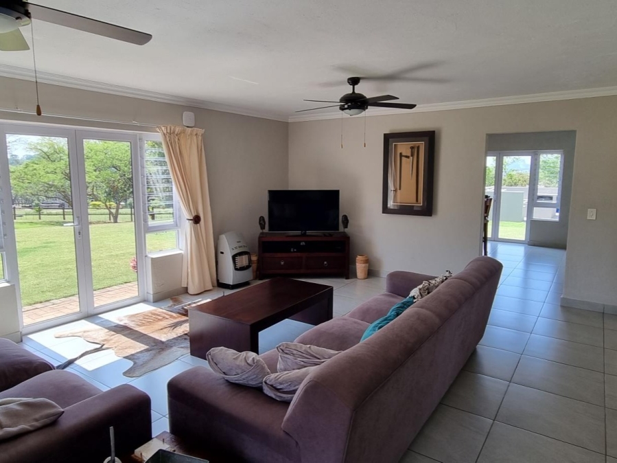 5 Bedroom Property for Sale in White River Mpumalanga