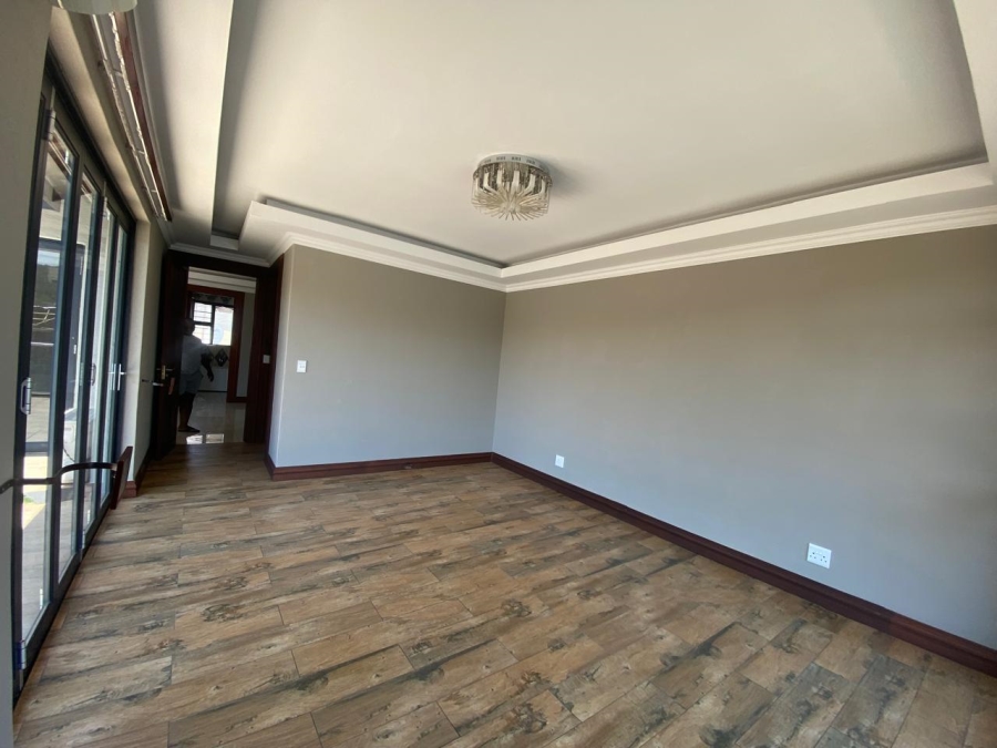 4 Bedroom Property for Sale in Elawini Lifestyle Estate Mpumalanga