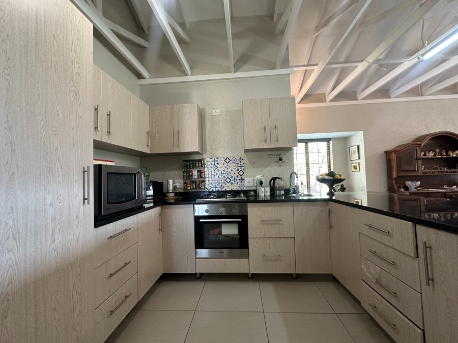 3 Bedroom Property for Sale in Sonheuwel Ext 1 Mpumalanga