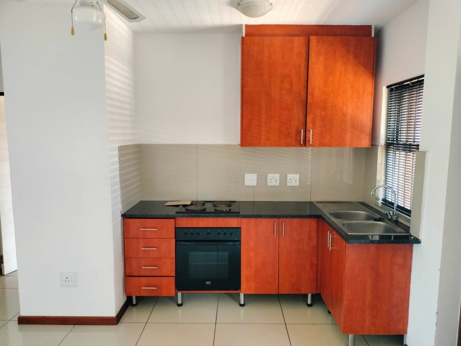 To Let 2 Bedroom Property for Rent in Sonheuwel Mpumalanga