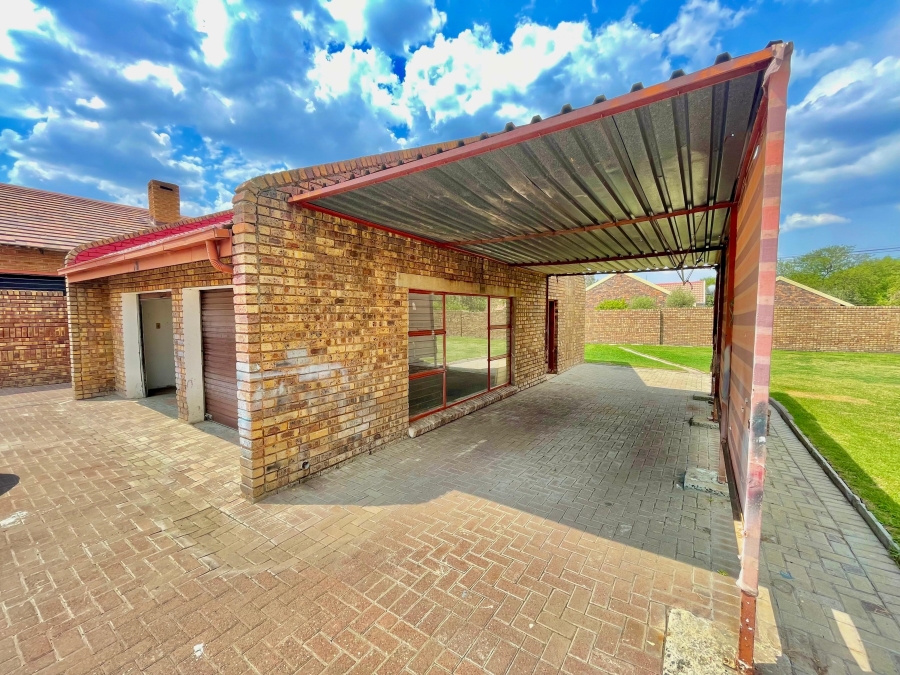 3 Bedroom Property for Sale in Trichardt Mpumalanga