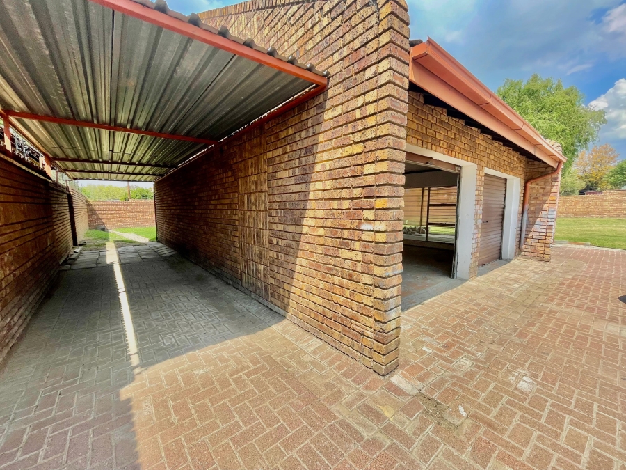 3 Bedroom Property for Sale in Trichardt Mpumalanga