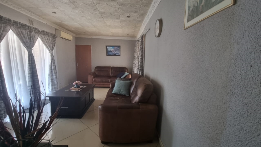 3 Bedroom Property for Sale in Kamagugu Mpumalanga