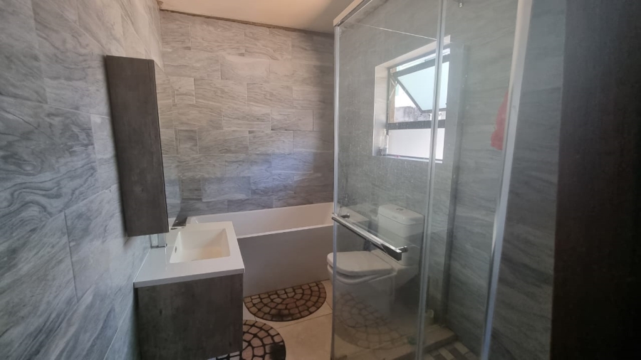 3 Bedroom Property for Sale in Kamagugu Mpumalanga