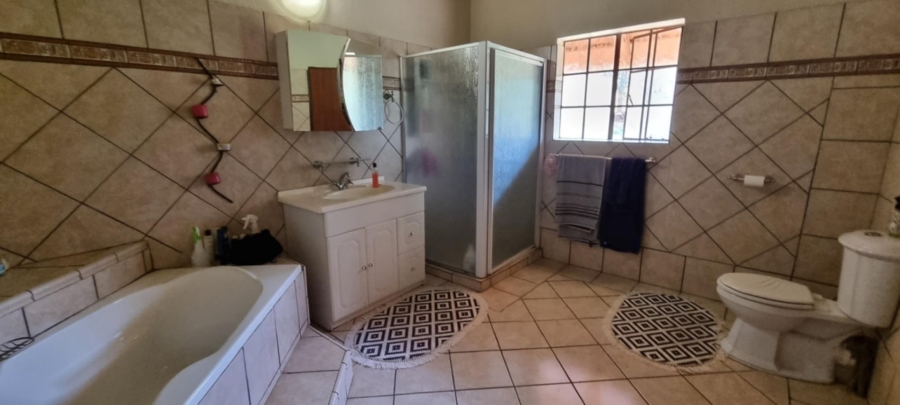 3 Bedroom Property for Sale in White River Mpumalanga