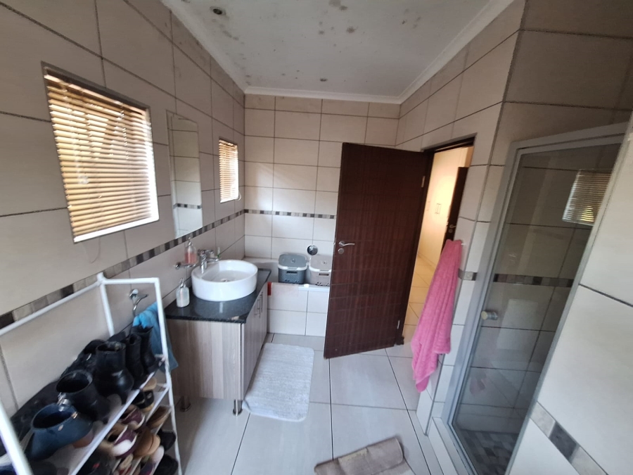 To Let 3 Bedroom Property for Rent in Sonheuwel Ext 1 Mpumalanga