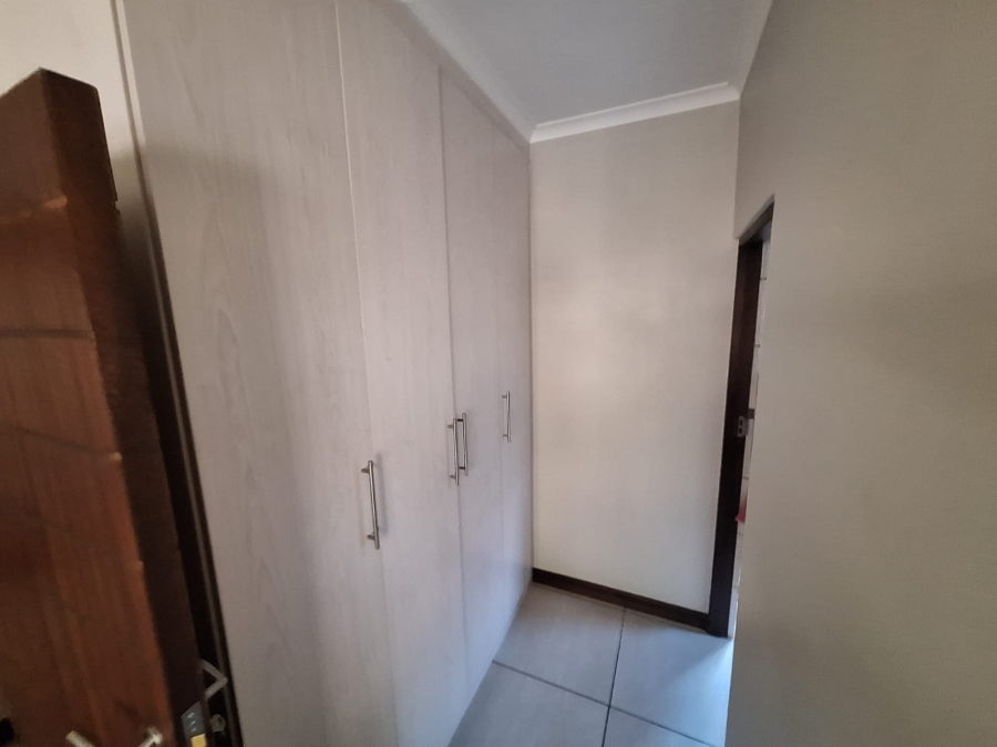 To Let 3 Bedroom Property for Rent in Sonheuwel Ext 1 Mpumalanga