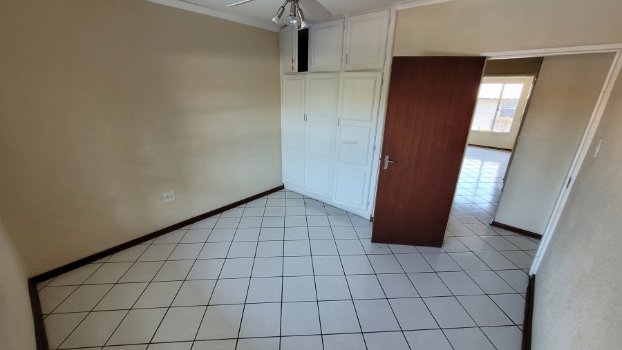 2 Bedroom Property for Sale in Nelspruit Mpumalanga