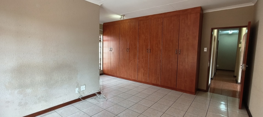 3 Bedroom Property for Sale in West Acres Ext 13 Mpumalanga