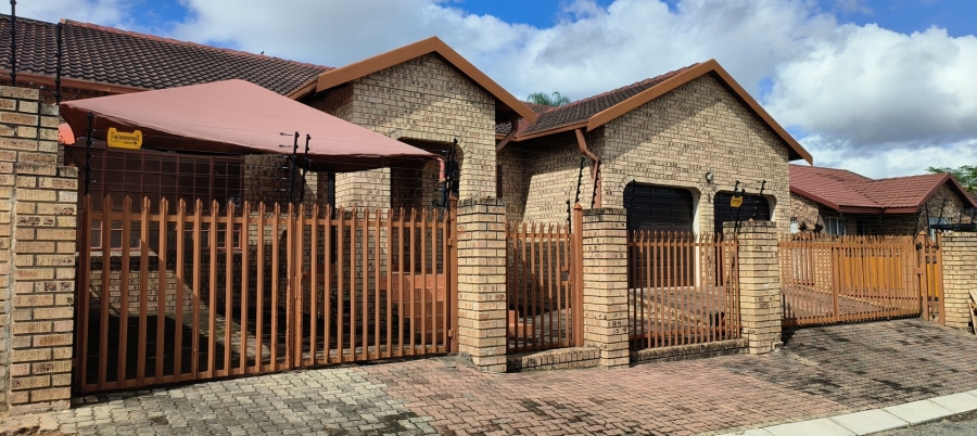 3 Bedroom Property for Sale in West Acres Ext 13 Mpumalanga