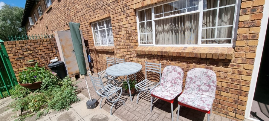 1 Bedroom Property for Sale in Trichardt Mpumalanga