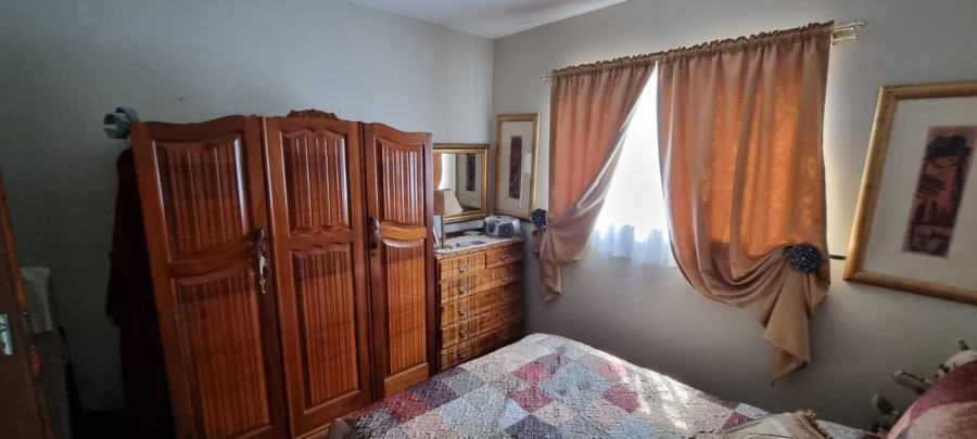 1 Bedroom Property for Sale in Trichardt Mpumalanga