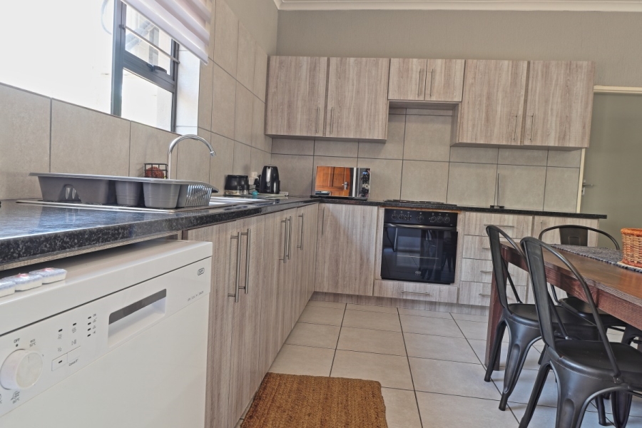 2 Bedroom Property for Sale in Marloth Park Mpumalanga