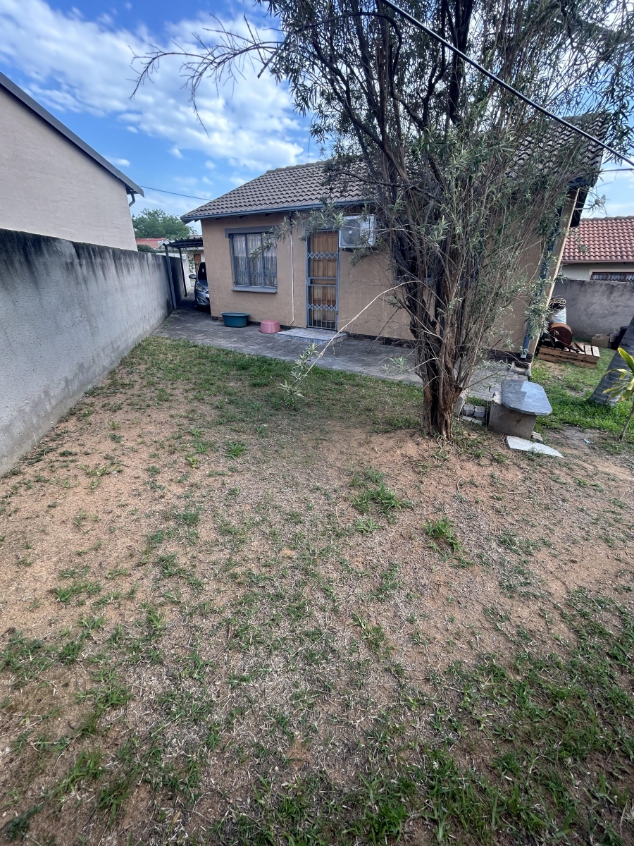 2 Bedroom Property for Sale in Karino Mpumalanga